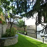 Guest house Delchevata Kushta V Leshten