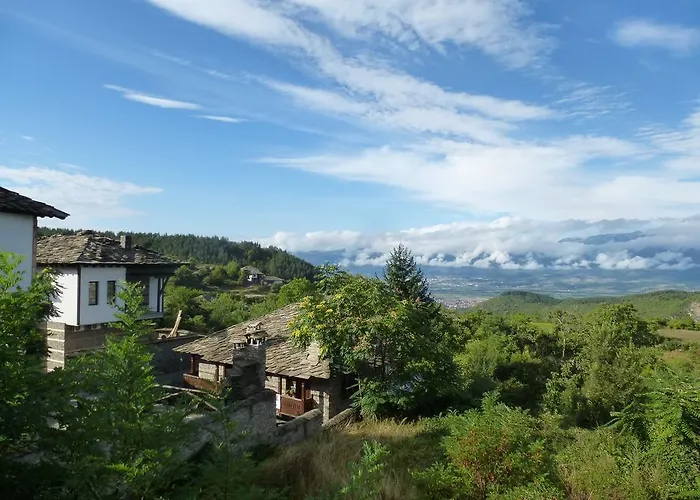 Delchevata Kushta V Leshten